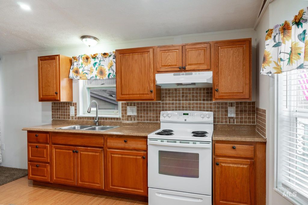 2701 N Alder Drive 7, Fruitland, ID 83619 photo 8