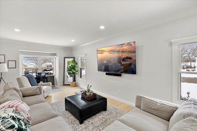 8600 Invitational Drive, Washington Twp, MI 48094