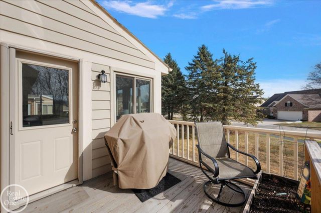 8600 Invitational Drive, Washington Twp, MI 48094