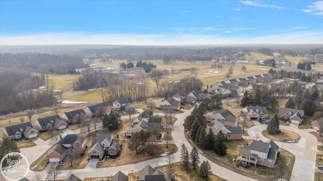 8600 Invitational Drive, Washington Twp, MI 48094