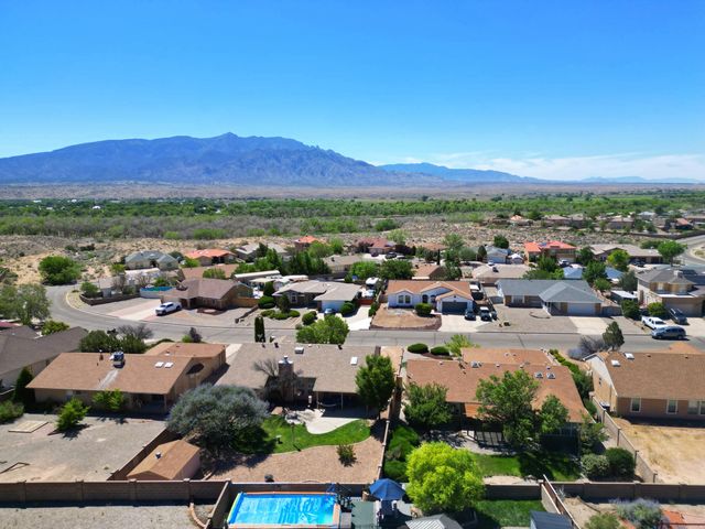 7212 Spruce Mountain Loop NE, Rio Rancho, NM 87144