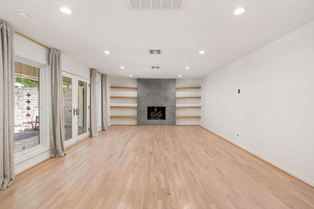 13703 Queensbury Lane, Houston, TX 77079