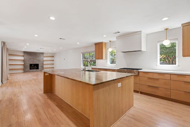 13703 Queensbury Lane, Houston, TX 77079