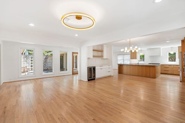 13703 Queensbury Lane, Houston, TX 77079