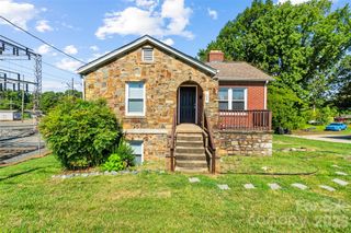 1821 Remount Road, Charlotte, NC 28208