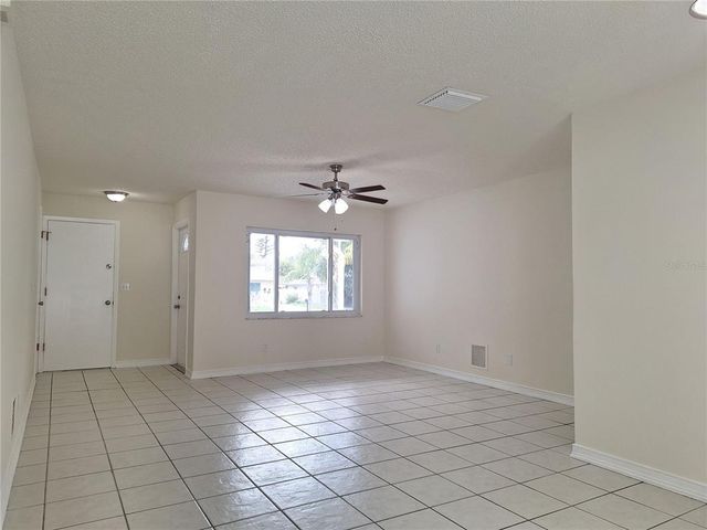 1611 CROMWELL DRIVE, Tarpon Springs, FL 34689