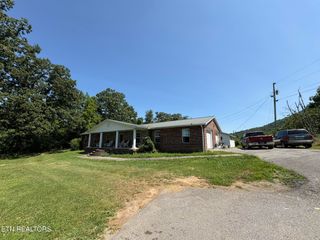 365 Young Lane, Tazewell, TN 37879
