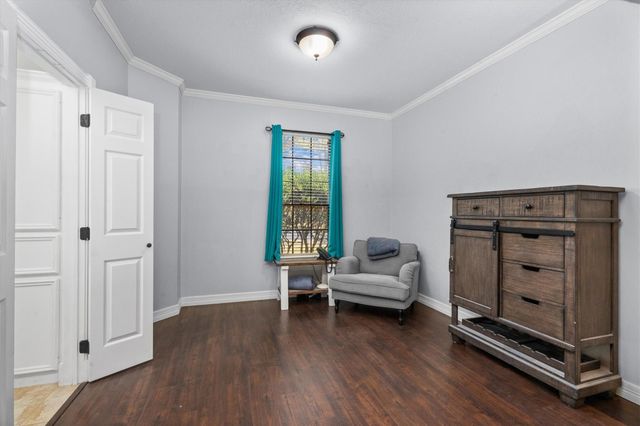 10402 Hondo Hill Road, Houston, TX 77064