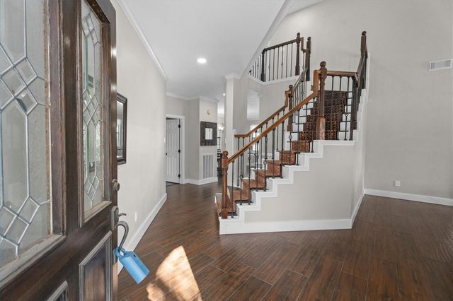 10402 Hondo Hill Road, Houston, TX 77064