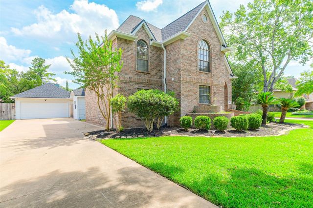 10402 Hondo Hill Road, Houston, TX 77064