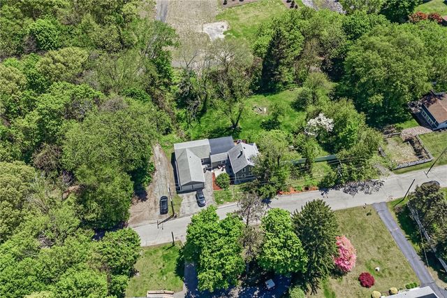 19 Hardwick Street, Cumberland, RI 02864