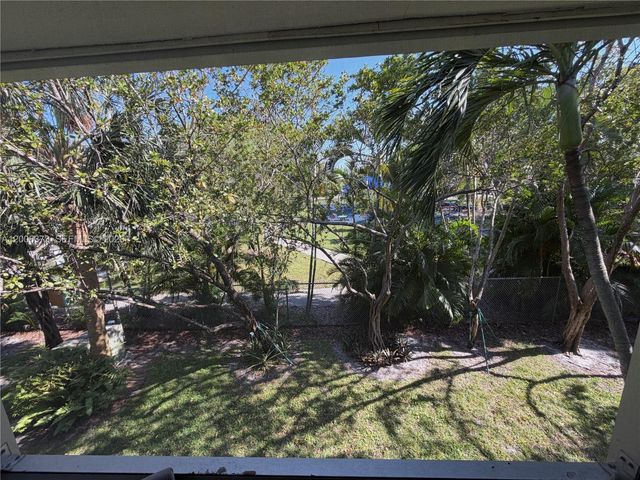 2200 NE 66th St 1426, Fort Lauderdale, FL 33308