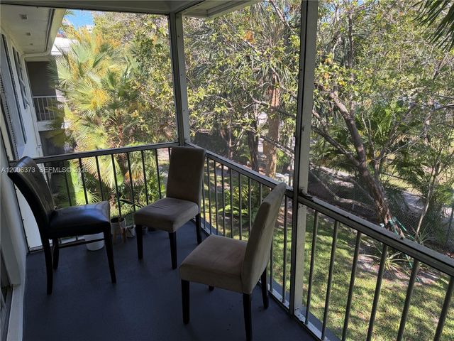 2200 NE 66th St 1426, Fort Lauderdale, FL 33308