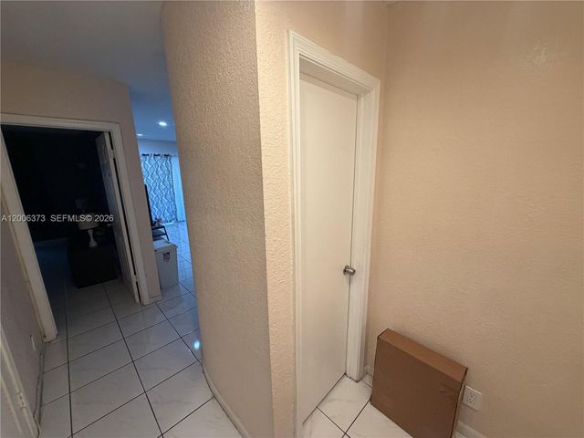 2200 NE 66th St 1426, Fort Lauderdale, FL 33308