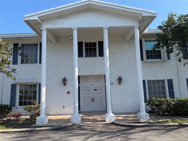 2200 NE 66th St 1426, Fort Lauderdale, FL 33308