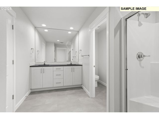 2845 Ne Clarie Rd 210, Estacada, OR 97023