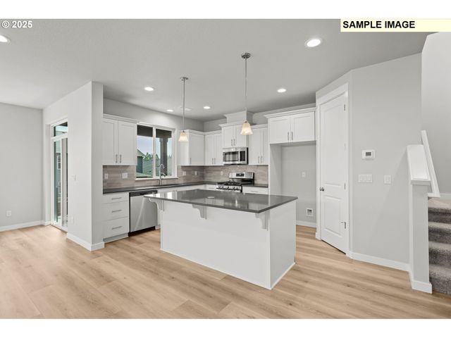 2845 Ne Clarie Rd 210, Estacada, OR 97023