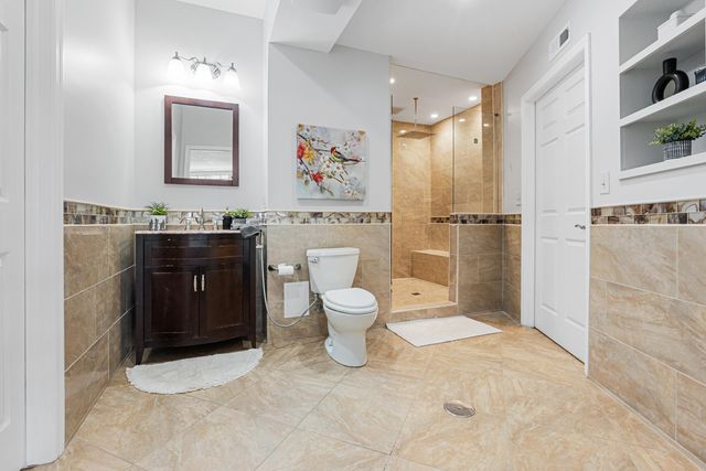 459 Pinnacle Way, Ludlow, KY 41016
