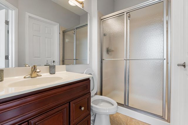 459 Pinnacle Way, Ludlow, KY 41016