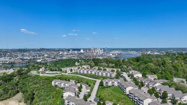459 Pinnacle Way, Ludlow, KY 41016