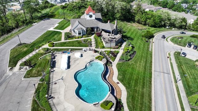 459 Pinnacle Way, Ludlow, KY 41016