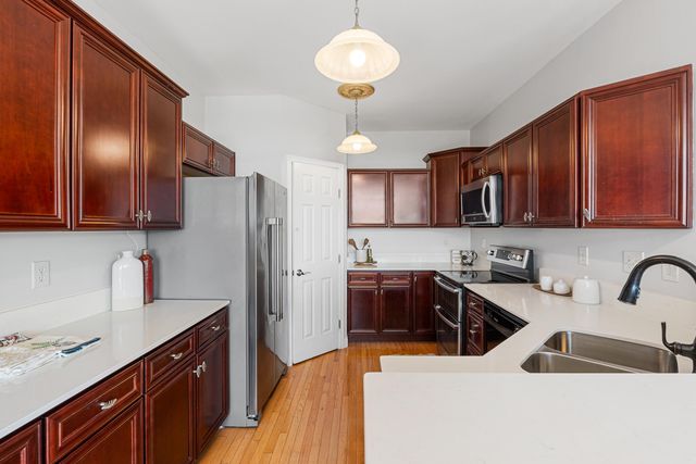 459 Pinnacle Way, Ludlow, KY 41016