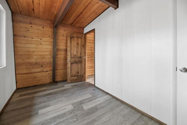 2063 10th Lane, Big Bear, CA 92314