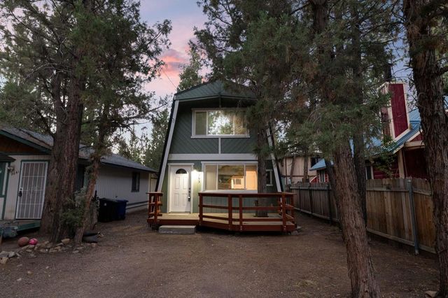 2063 10th Lane, Big Bear, CA 92314