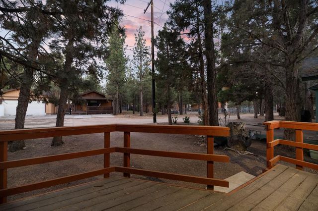 2063 10th Lane, Big Bear, CA 92314