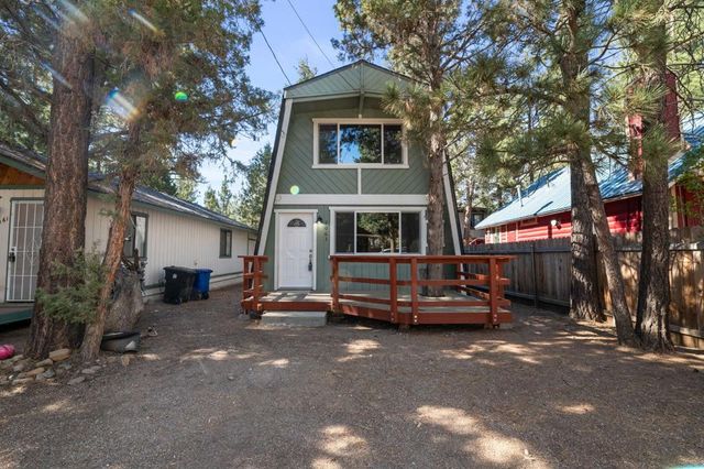 2063 10th Lane, Big Bear, CA 92314