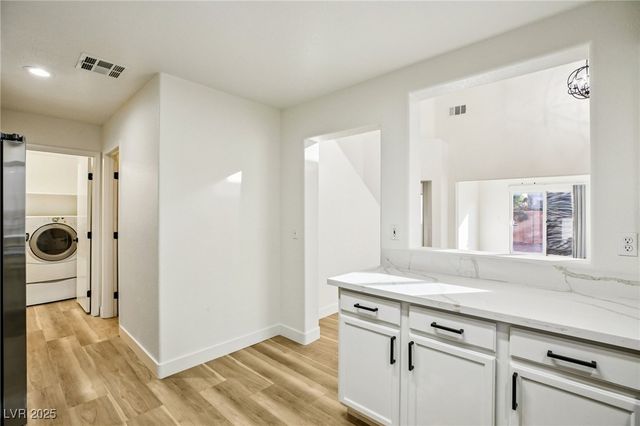 6027 Riflecrest Avenue, Las Vegas, NV 89156