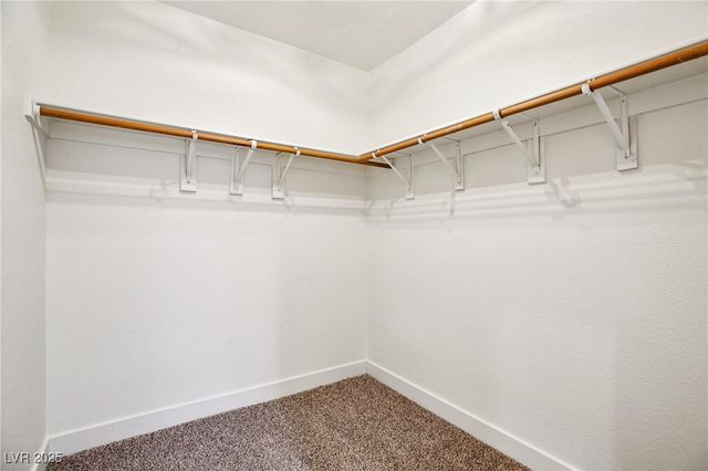 6027 Riflecrest Avenue, Las Vegas, NV 89156