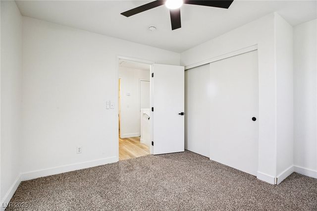 6027 Riflecrest Avenue, Las Vegas, NV 89156