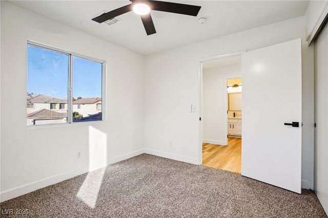 6027 Riflecrest Avenue, Las Vegas, NV 89156