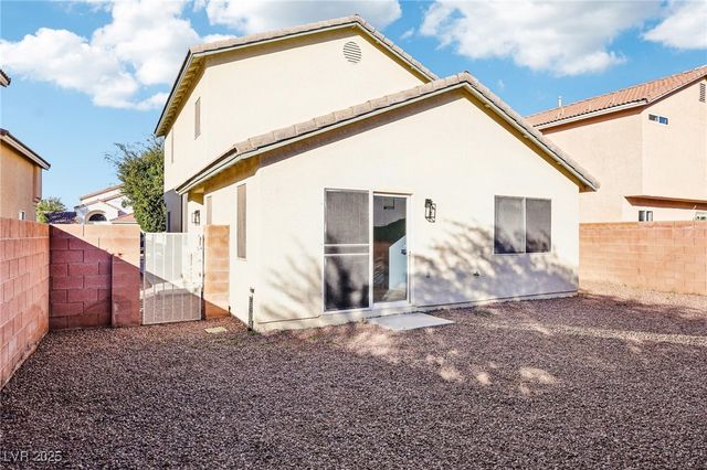 6027 Riflecrest Avenue, Las Vegas, NV 89156