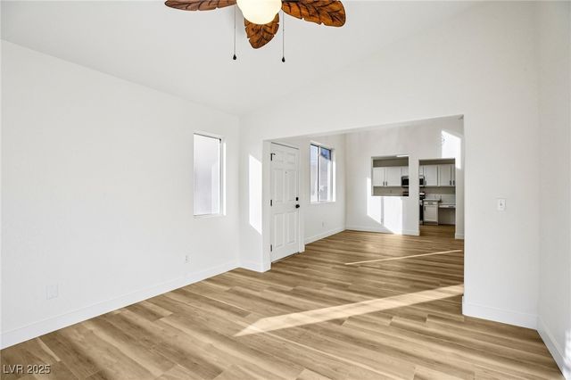 6027 Riflecrest Avenue, Las Vegas, NV 89156