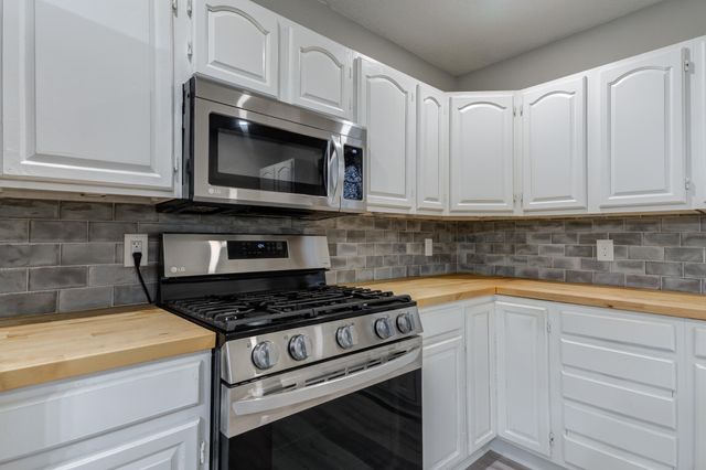 4424 Jarvis Street, Lubbock, TX 79416