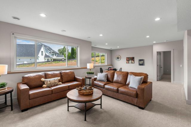 11732 Azure Circle, Inver Grove Heights, MN 55077