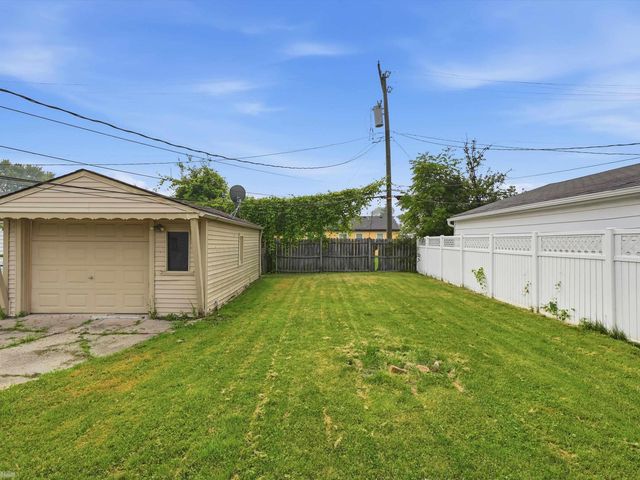 28311 Waverly Street, Roseville, MI 48066