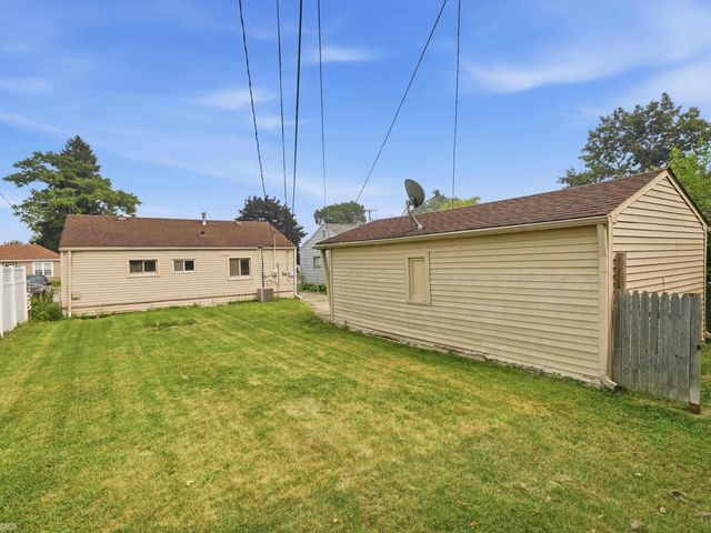 28311 Waverly Street, Roseville, MI 48066