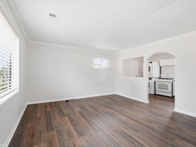 28311 Waverly Street, Roseville, MI 48066
