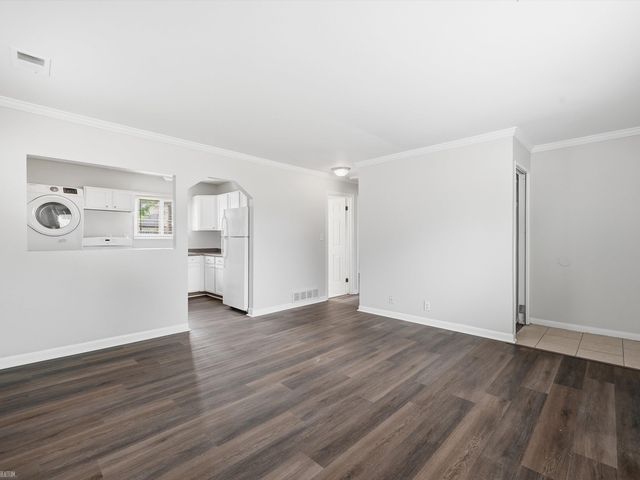 28311 Waverly Street, Roseville, MI 48066