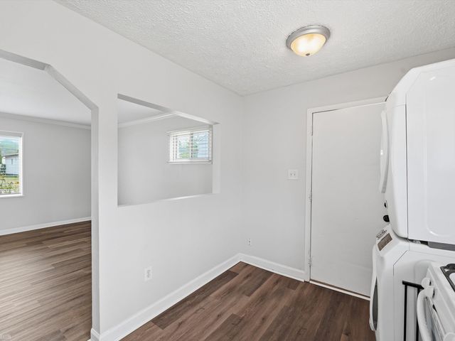 28311 Waverly Street, Roseville, MI 48066
