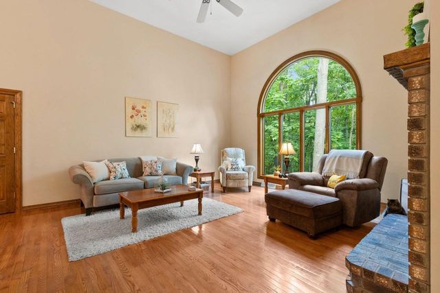 2510 HILLSIDE HEIGHTS DRIVE, Green Bay, WI 54311