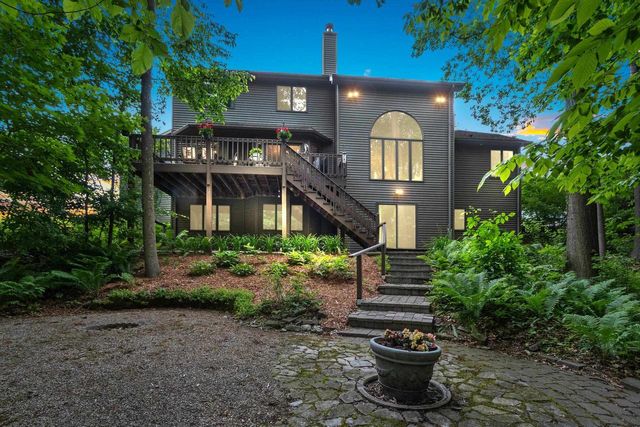 2510 HILLSIDE HEIGHTS DRIVE, Green Bay, WI 54311
