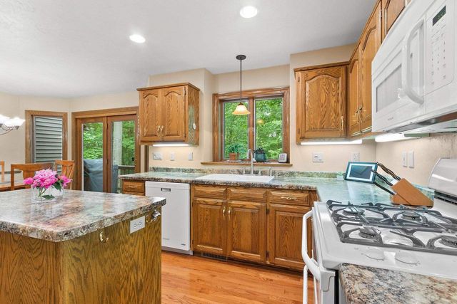 2510 HILLSIDE HEIGHTS DRIVE, Green Bay, WI 54311