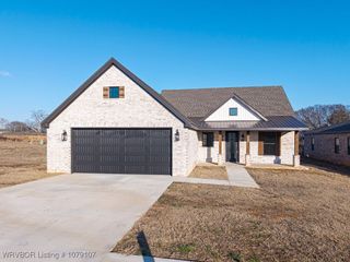 408 Dutton Court, Barling, AR 72923