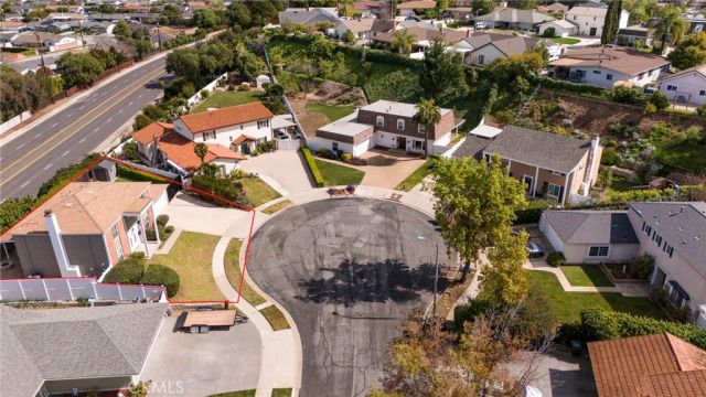 3433 Neva Circle, Newbury Park, CA 91320