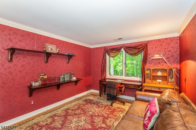 21 Lockley Ct, Mountain Lakes Boro, NJ 07046