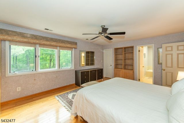 21 Lockley Ct, Mountain Lakes Boro, NJ 07046